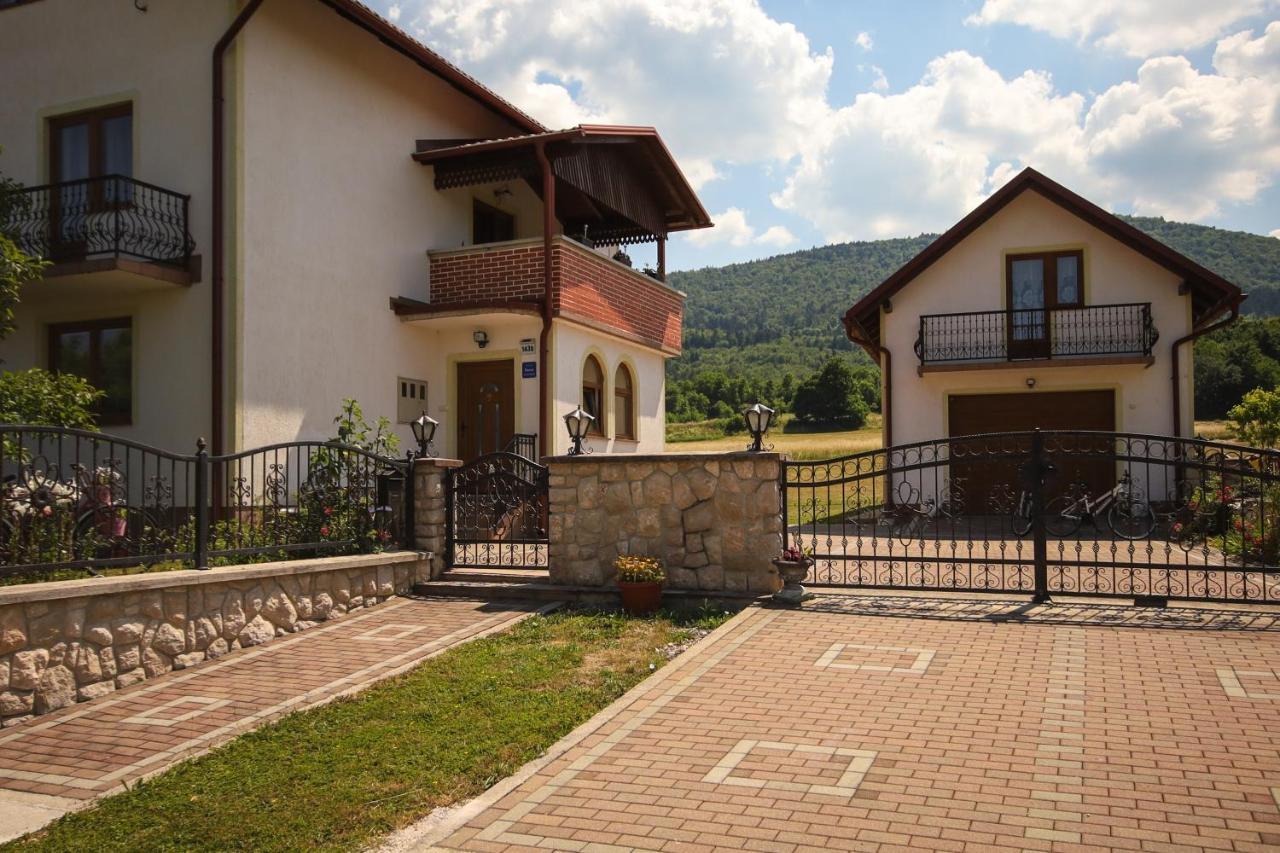Apartman Lucija & Luka Otočac Esterno foto