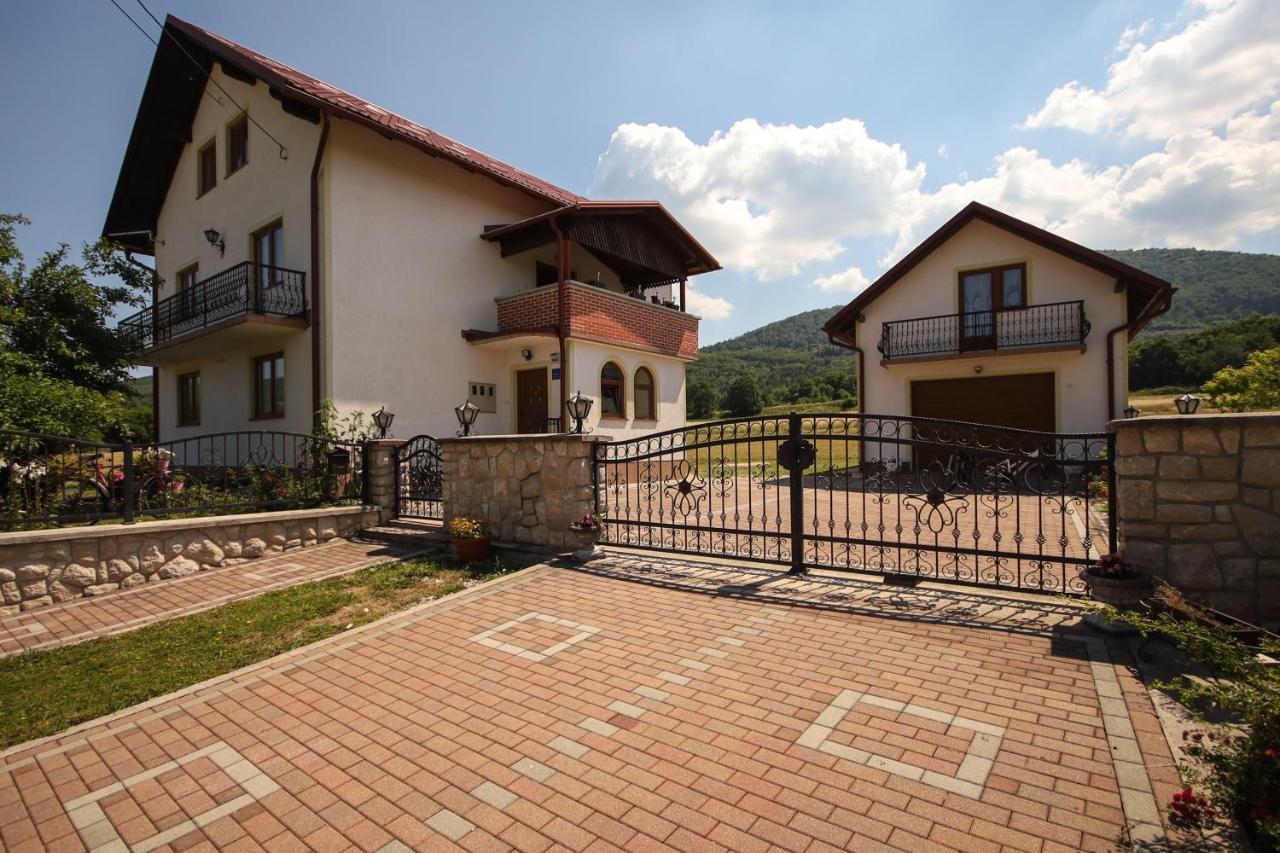 Apartman Lucija & Luka Otočac Esterno foto