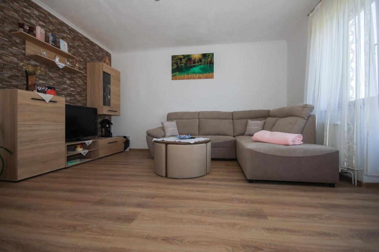Apartman Lucija & Luka Otočac Esterno foto