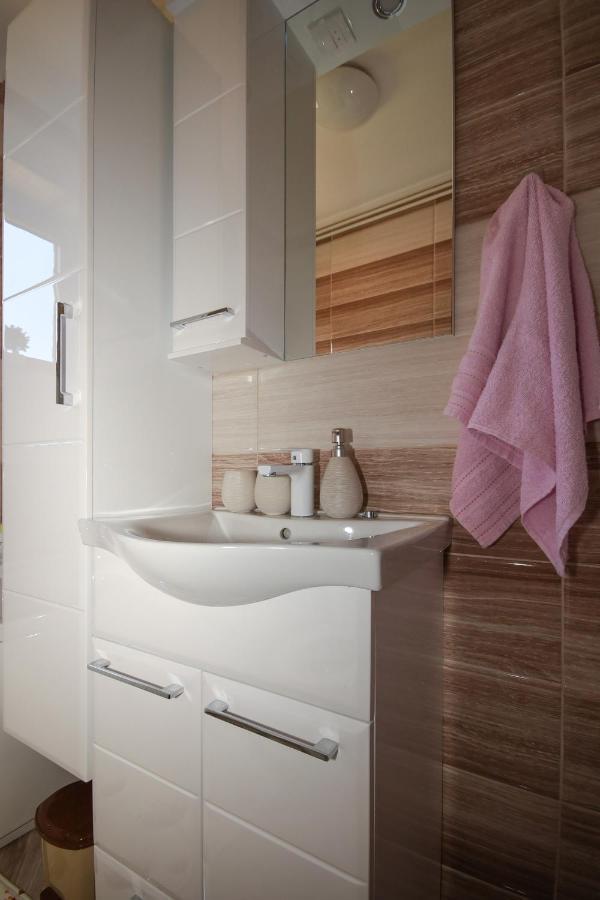 Apartman Lucija & Luka Otočac Esterno foto