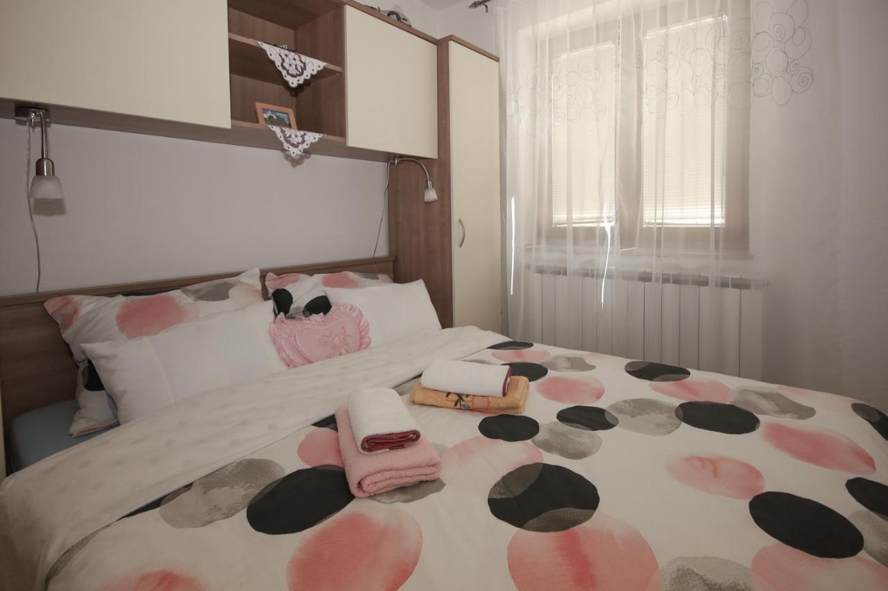 Apartman Lucija & Luka Otočac Esterno foto